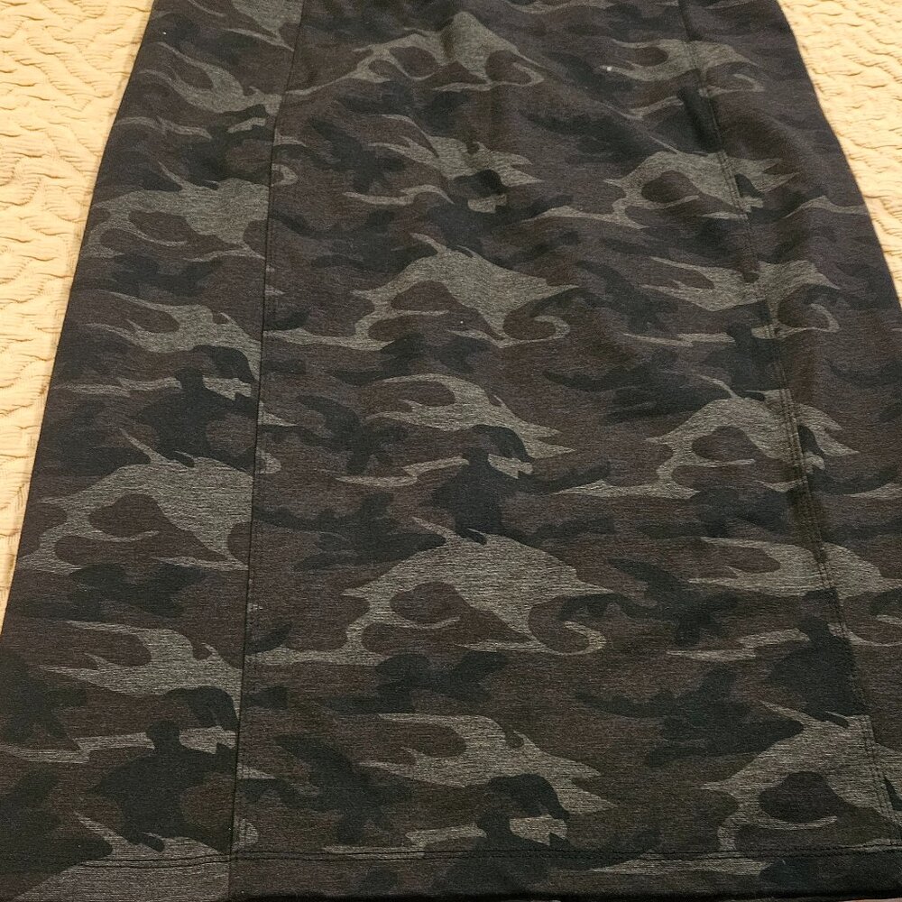 Knee length skirt